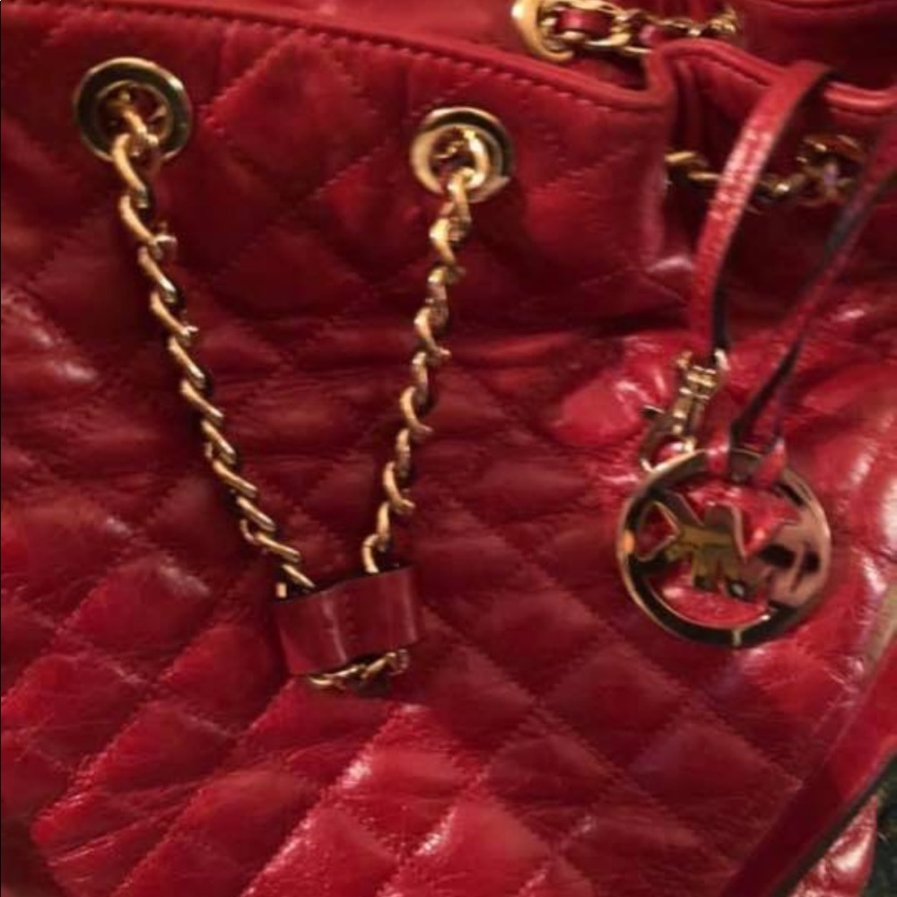 Nice fall color!  MK red purse and wallet.